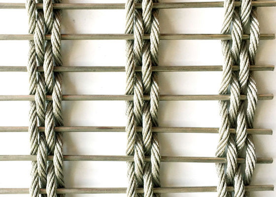 Mặt tiền vải lưới kiến ​​trúc bằng thép không gỉ 100x6m được dệt linh hoạt