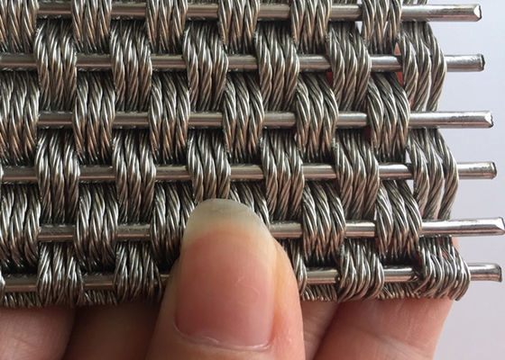 Lưới thép kiến ​​trúc 5,5mm trang trí Kim loại linh hoạt dệt cho các lớp phủ cột