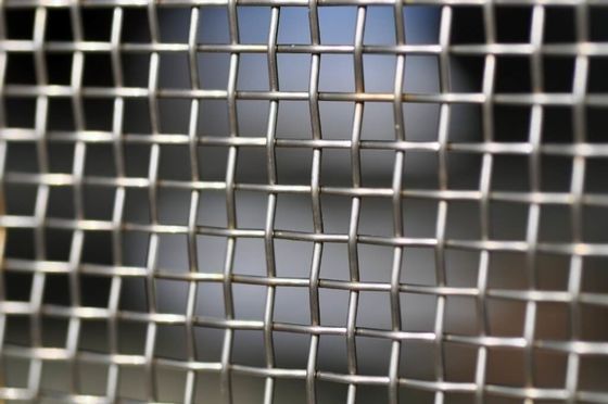 Thép hình chữ nhật Anticorrosion Woven Wire Mesh Panel Đánh bóng xử lý bề mặt