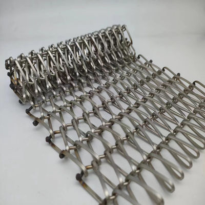 Mạng lưới dây xoắn ốc linh hoạt Kháng ăn mòn 0,5m-2,0m Độ rộng