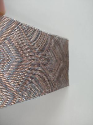 0.8mm Độ dày Laminated Mesh Glass Pvdf Lớp phủ cho công nghiệp