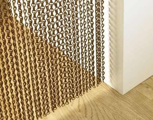 Ứng dụng tùy chỉnh Aluminium chuỗi màn hình bay với đường ray và các phụ kiện khác