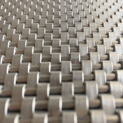Chiều rộng 0,5m 2,0m Stainless Steel Architectural Mesh Chiều dài 30m Cho trang trí nội thất tường