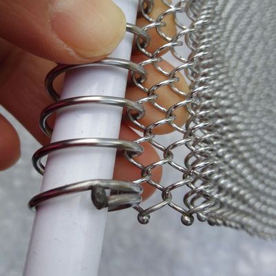 0.5-2mm Độ dày Đồng kim loại cuộn rèm cho cửa sổ vòng điều trị rèm