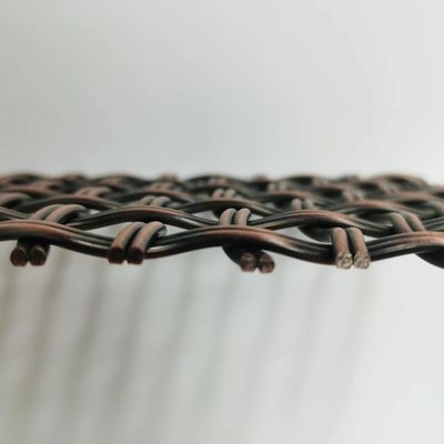 Kiến trúc Antique Brass Woven Wire Mesh In Reverse Dutch Weave 52% Khu vực mở Đối với trần nhà