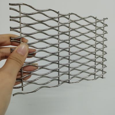 Tùy chỉnh nhà ở trang trí Woven Wire Mesh 18mm Weft Pitch