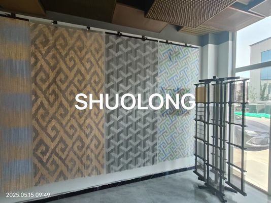 Màn chắn ruồi xích nhôm tùy chỉnh với ray và các phụ kiện khác