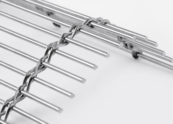 Kim loại dệt mặt bằng thép không gỉ 120m X 6m Đồ trang trí nội thất bằng lưới kiến ​​trúc