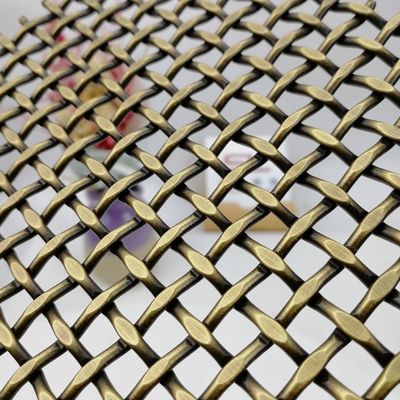 Lưới thép dệt trang trí bước 10mm với đường kính dẹt 1.5×3.5mm và trọng lượng 8.6 kg/m2